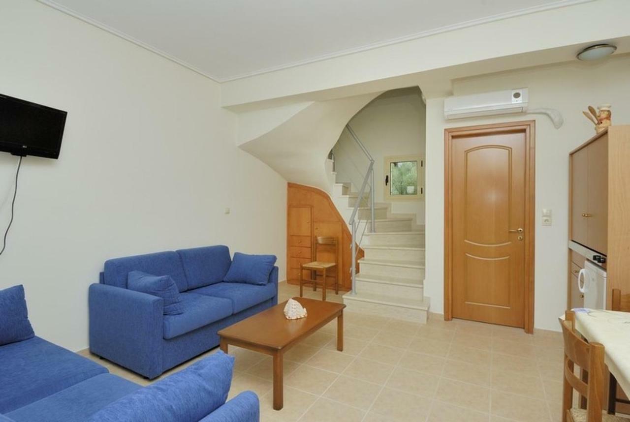 Manoleas Villas - Apartment 2 Ступа Екстериор снимка